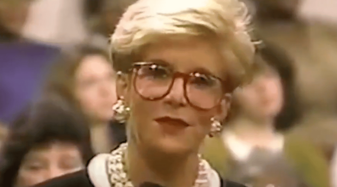 celebrity who made glasses look good