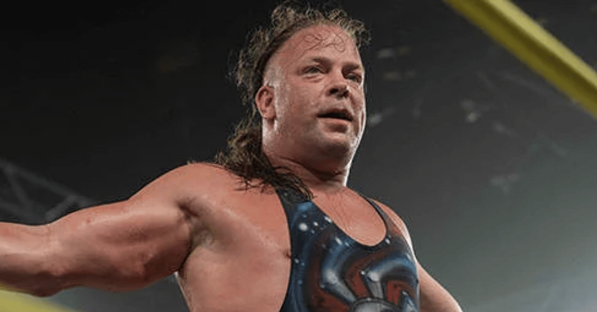 superstar returns to nxt