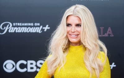 Jessica Simpson walks the pink carpet during Dolly Parton's Pet Gala at NOZ Studios in LaVergne, Tenn., Tuesday, Jan. 30, 2024.