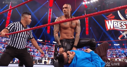 WWE wrestlers must follow new edict during commercial break