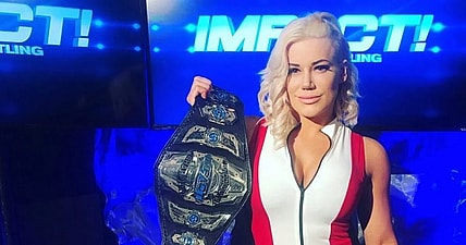 WWE Signs Top Stars