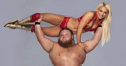 Mandy Rose helps you keep fit during COVID-19 crisis