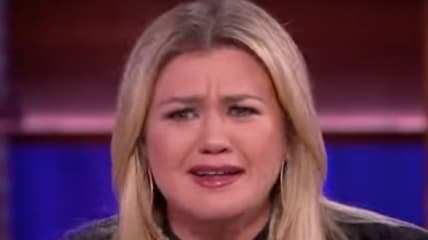 Kelly Clarkson divorce Montana Ranch Brandon Blackstock