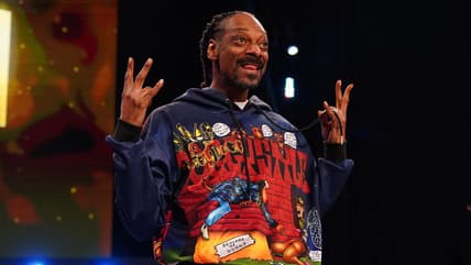 WWE Snoop Dogg Beefing