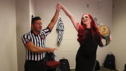 24/7 Title Growing Importance + SmackDown On Fox + Becky Lynch Over Again