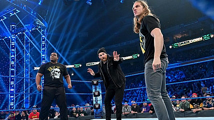 More On WWE Travel Issues + Superstars Finally Arrive Home