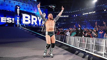 Daniel Bryan Wrestle Outside