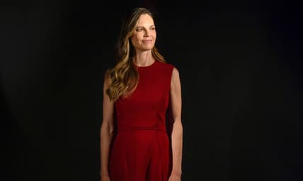 Enteratainment: Hilary Swank Portraits