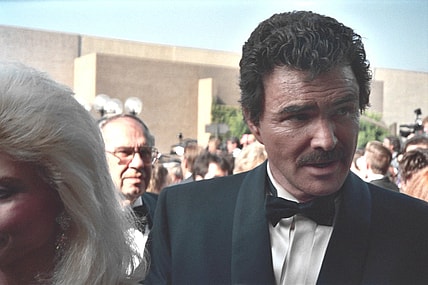 Burt Reynolds statue