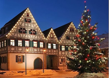 Liberals want to ban Christmas Lights citing Climate Change