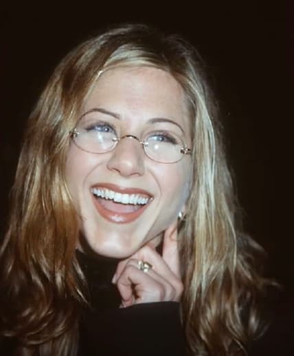 celebrity who made glasses look good