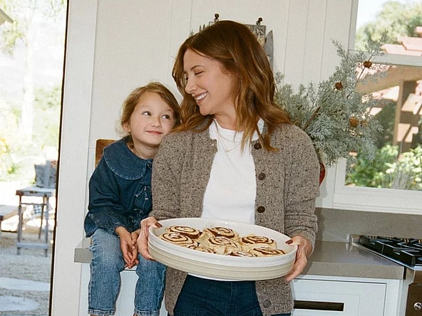 Ashley Tisdale Left Her 'Toxic' Mom Group By Ashley French