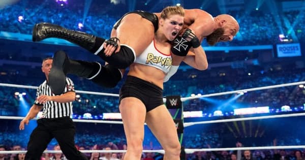 Ronda Rousey calls fans "ungrateful"