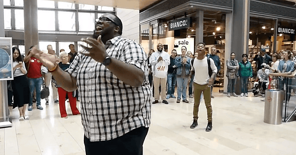 Gospel Choir Flashmob