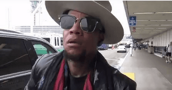 D.L. Hughley