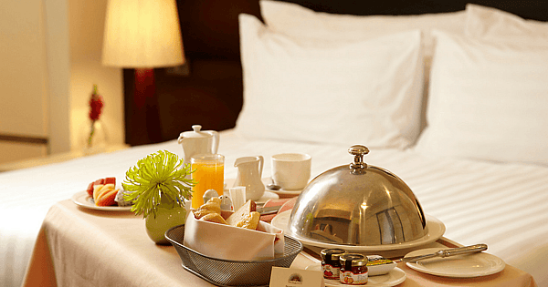 room service food to avoid