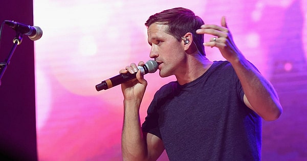walker hayes newborn