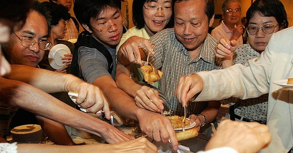 restaurant closes 80k debt