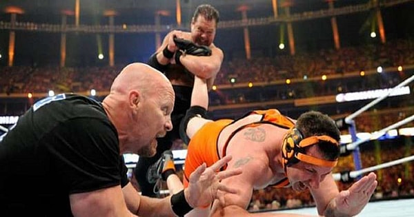 Michael Cole Versus Jerry Lawler - 5 worst wrestlemania matches
