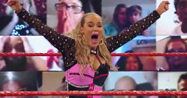Could Lana take it all at Survivor Series