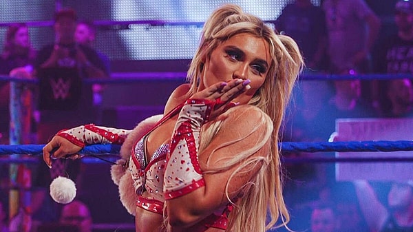 Toni Storm Interim Title
