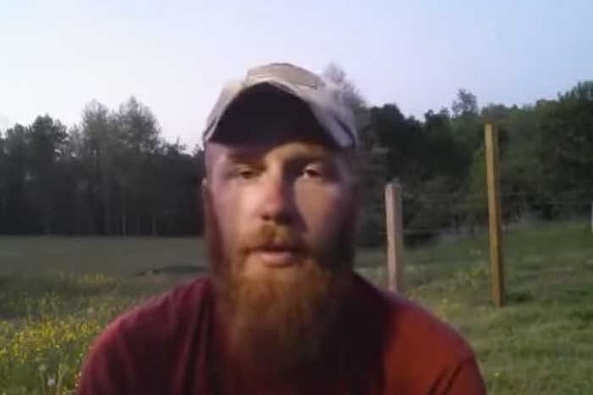 marine veteran stops flag stomping