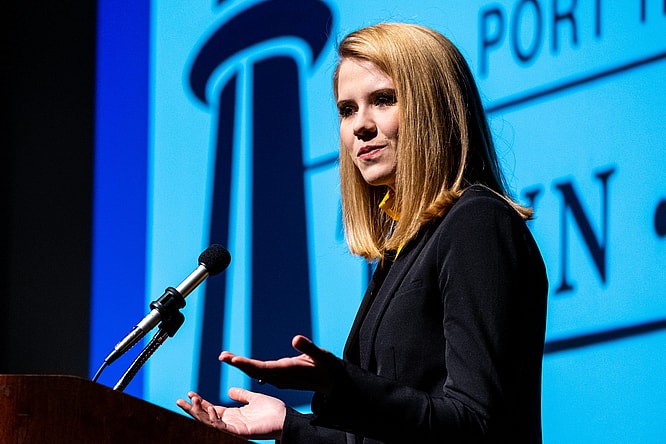 Syndication: PortHuron / elizabeth smart