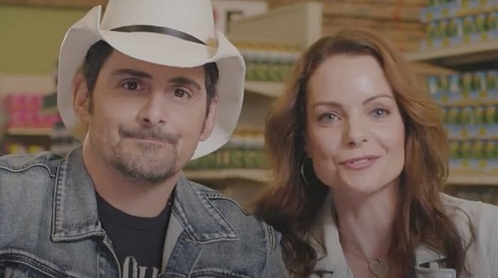 Brad Paisley And Wife Kimberly