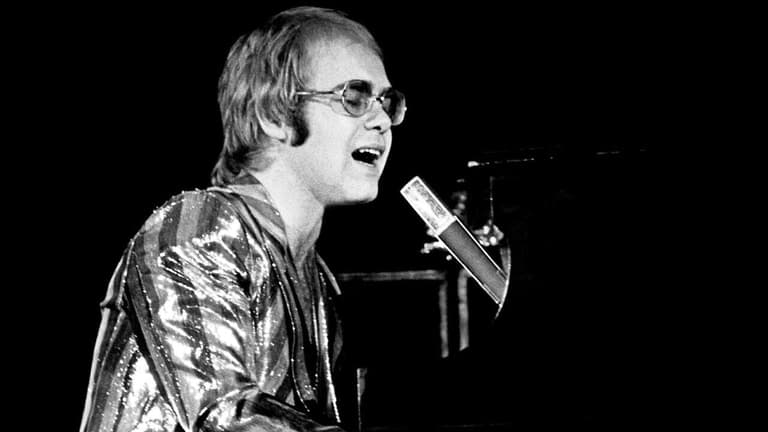 Elton John plays before an enthusiastic crowd of more that 10,000 at the Municipal Auditorium Nov. 12, 1972.