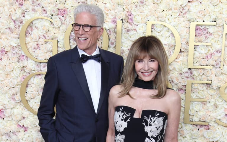 Entertainment: 82nd Annual Golden Globe Awards - Red Carpet + Press Room
