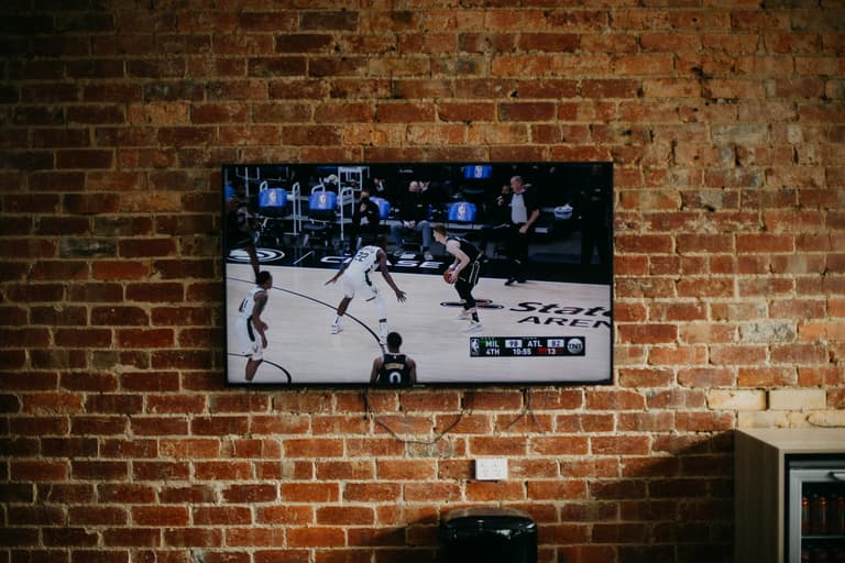 sports streaming on tv