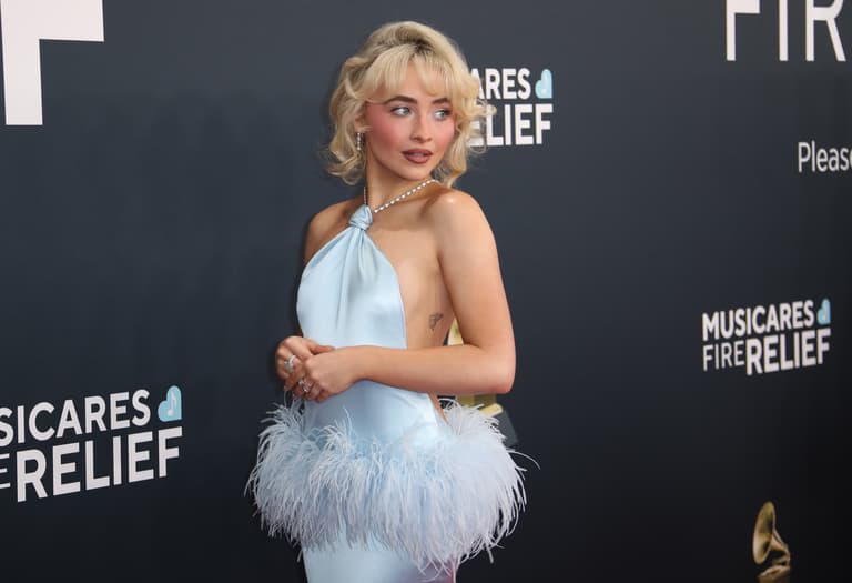 Entertainment: 2025 Grammy Awards - Arrivals and Press Room