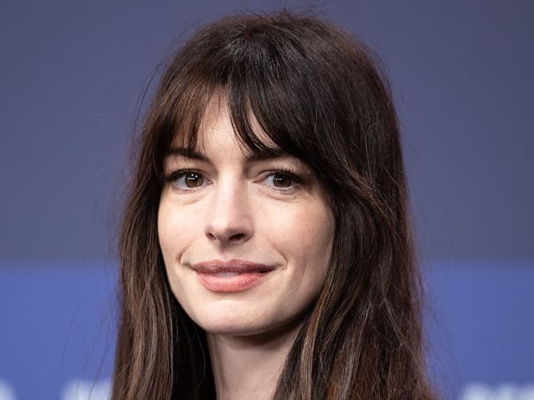 Anne Hathaway at the 2023 Berlin International Film Festival, Wiki Commons