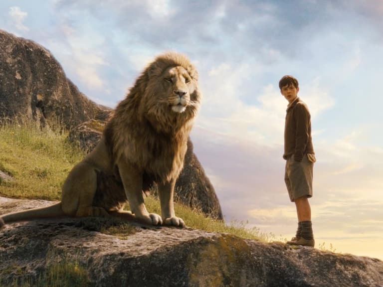 Chronicles of Narnia the Lion the Witch and the Wardrobe Walt Disney Studios Motion Pictures