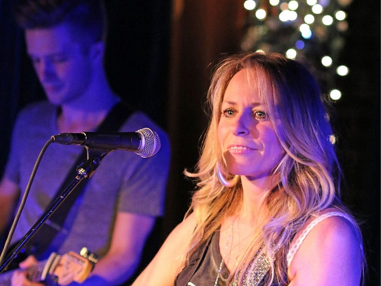 Deane Carter Wiki Commons