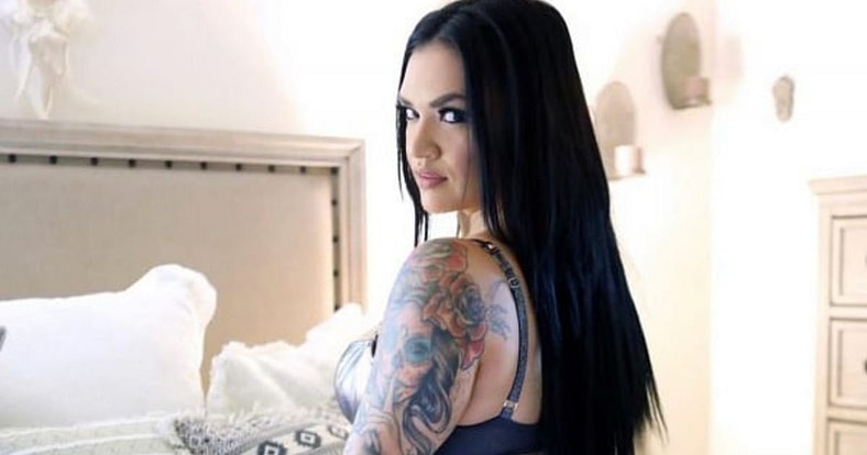 WWE Eddie Guerrero's Daughter Shaul Guerrero