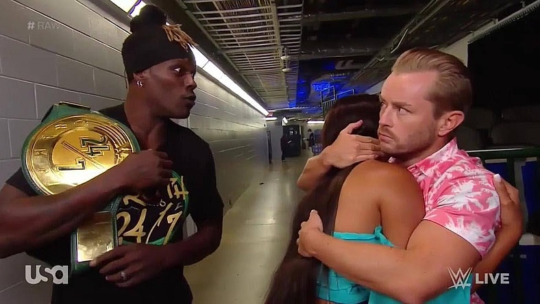 WWE Superstar Signs New Contract + Big 24/7 Title Defense Planned?