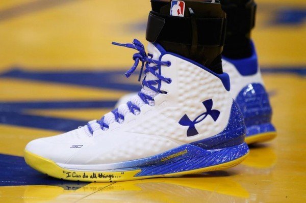 Stephen Curry Under Armour shoes 