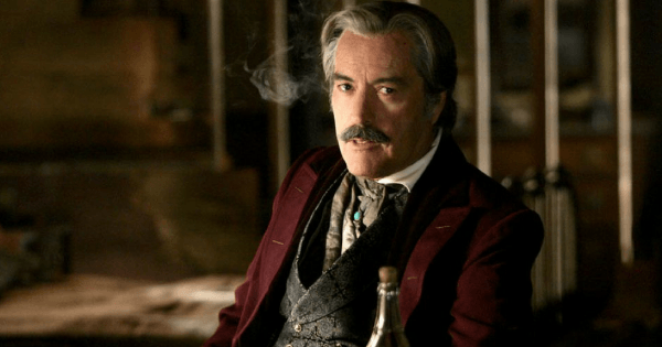 Powers Boothe