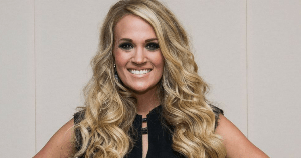 carrie underwood pregnant