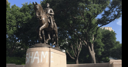 Robert E Lee statue