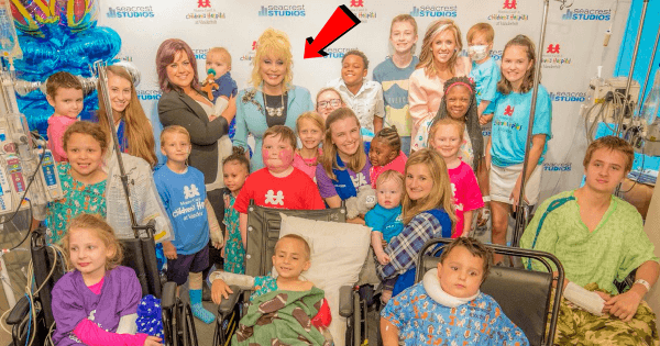 Dolly parton childrens cancer
