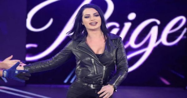 Paige responds to wrestlemania move