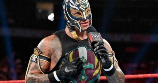 Récupération des blessures de Rey Mysterio