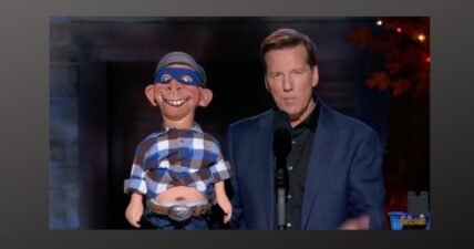 Jeff Dunham Bubba J Comedy Central Christmas special Jeff Dunham's Completely Unrehearsed Last-Minute Pandemic Holiday Special