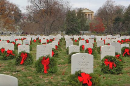 Christmas wreaths across america veterans graves military religious freedom foundation gang signs