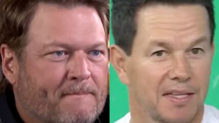 Blake Shelton Mark Wahlberg