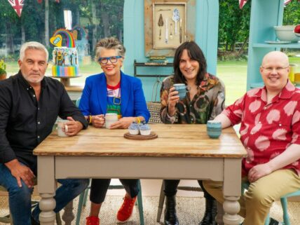 Best Netflix Original TV Shows The Great British Baking Show