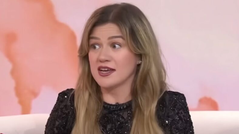 Kelly Clarkson